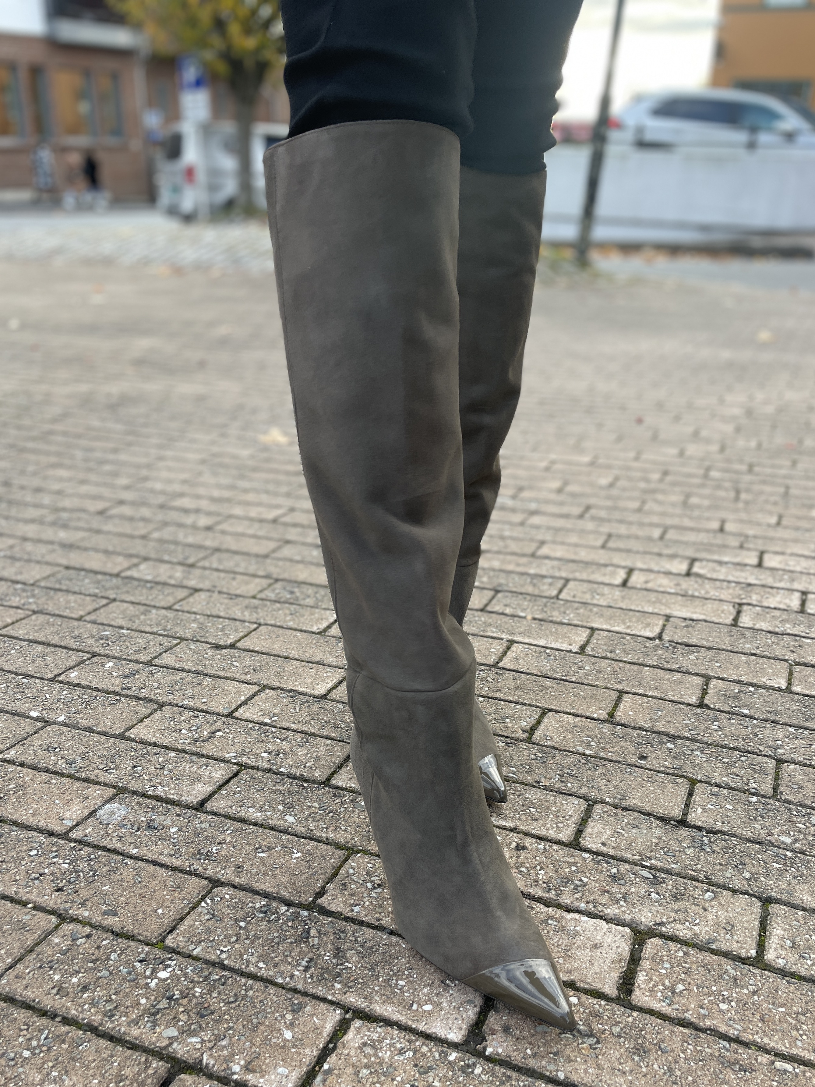 Custommade Alia Suede Boots Army Green fr kenpedersen.no