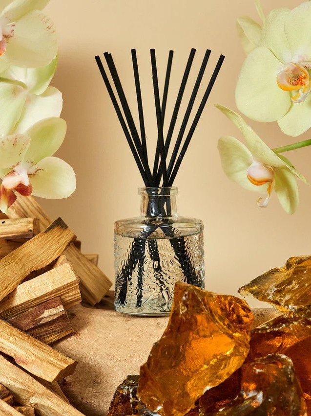 Voluspa Reed Diffuser Baltic Amber - frokenpedersen.no